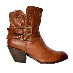 Rio Grande Studded Western Ankle Boot | 9
